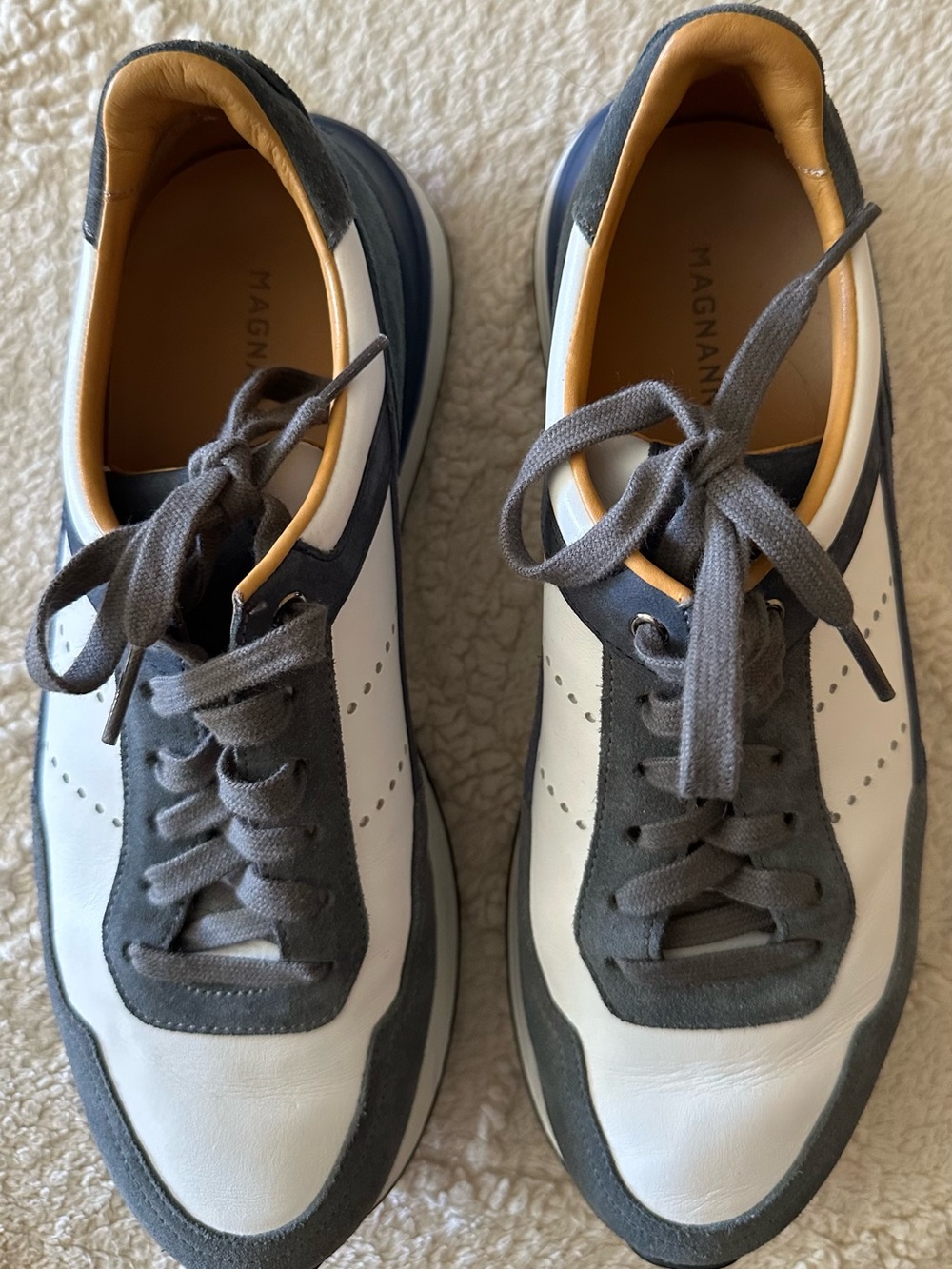 Magnanni Men’s White and Gray Leather Lace-Up Sneakers